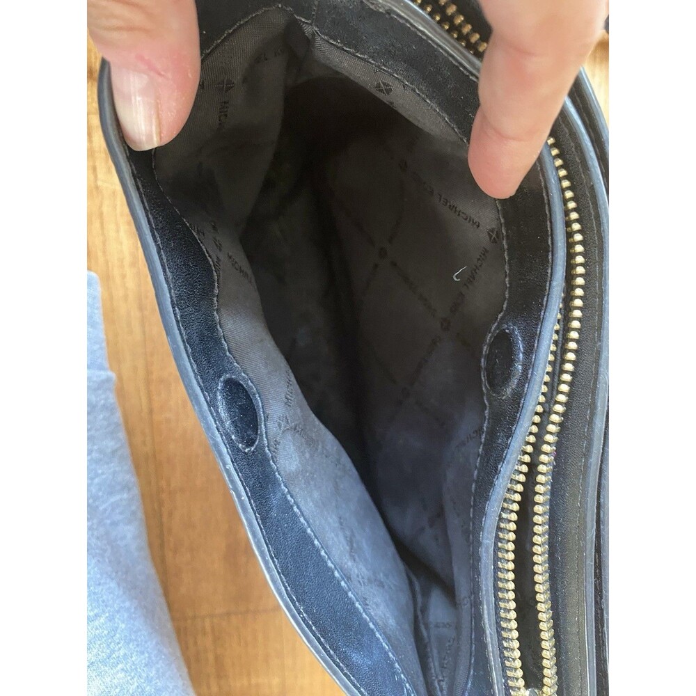 Michael Kors Trisha Triple Compartment Shoulder Crossbody Bag MK Signature/Solid - Picture 8 of 9